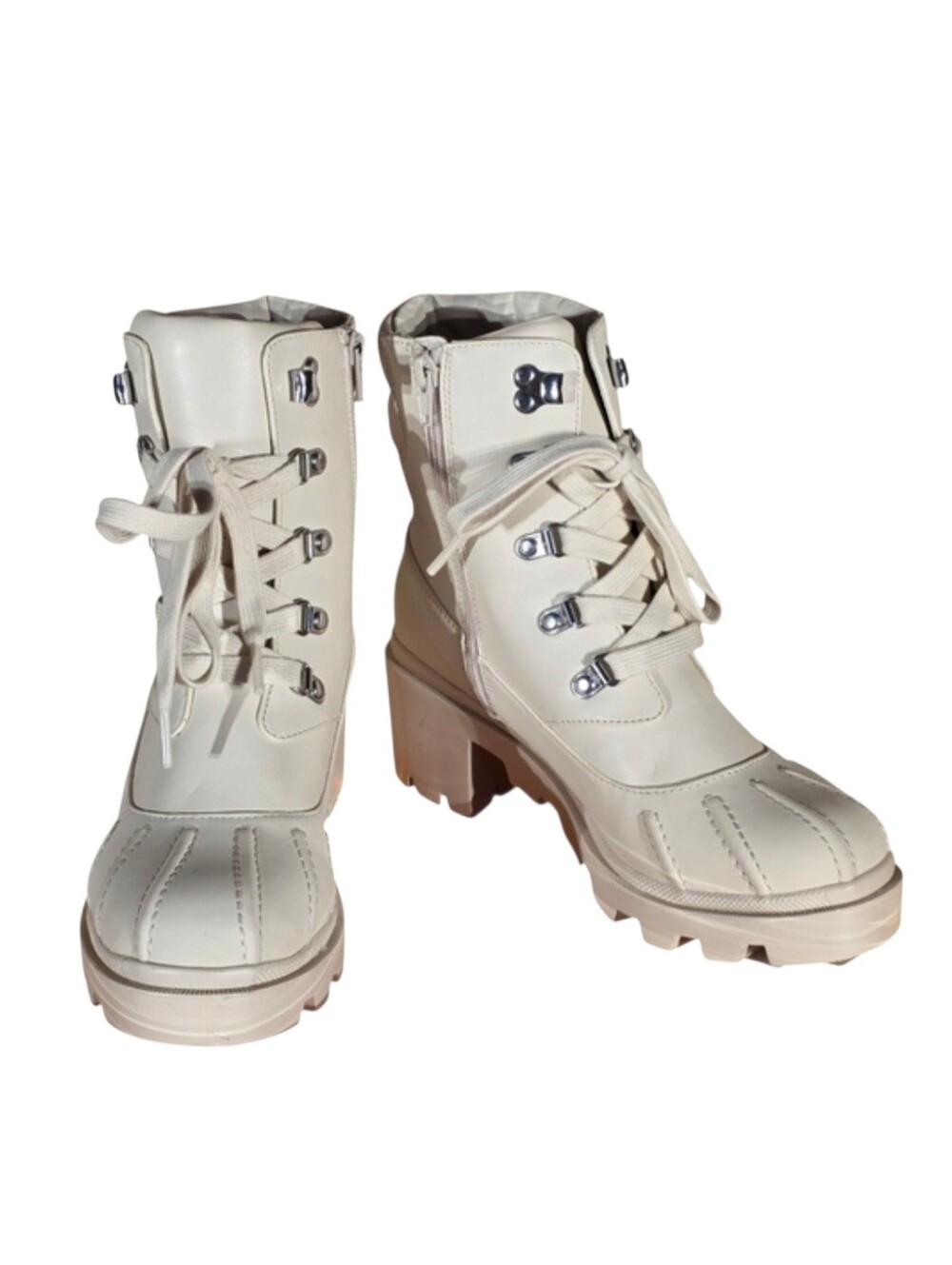 Madden Girl Women's Bubbles Lug Sole Platform Lace-Up Ankle Boots